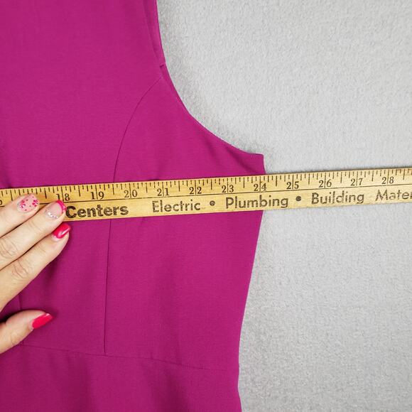 Tahari Women's‎ Plus Size 16W Sleeveless Shift Dress Magenta Pink Cocktail Party - Picture 8 of 9